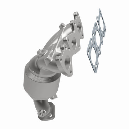 MagnaFlow Direct Fit Catalytic Converter 13-14 Santa Fe 3.3L Manifold