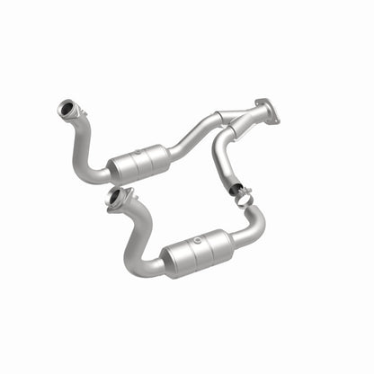Magnaflow Conv DF 08-10 Ford F-250/F-250 SD/F-350/F-350 SD 5.4L/6.8L / F-450 SD 6.8L Conjunto de tubería en Y