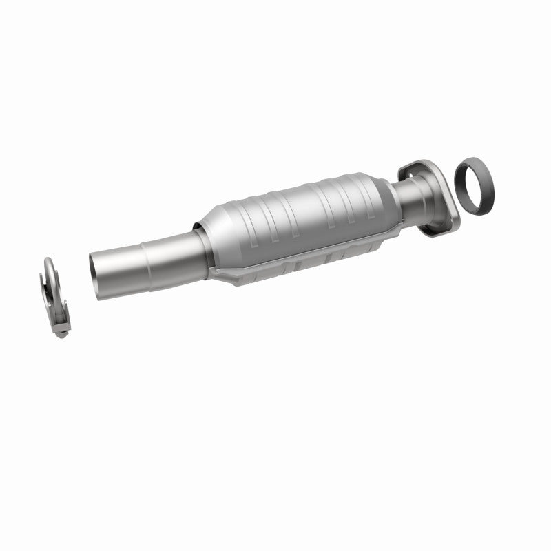 MagnaFlow Direct Fit Catalytic Converter 04 Toyota Sienna 3.3L