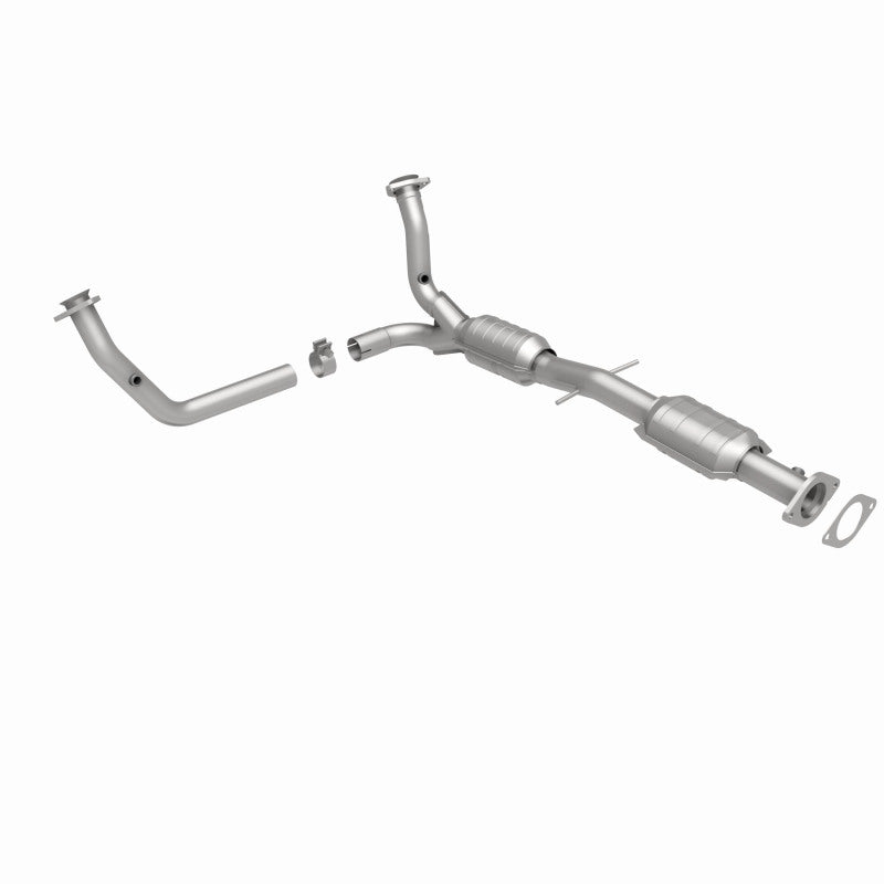 MagnaFlow Direct Fit Catalytic Converter 00-04 Chevy S10 4.3L 2WD