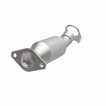 MagnaFlow Direct Fit Catalytic Converter 12-16 Toyota Prius C 1.5L