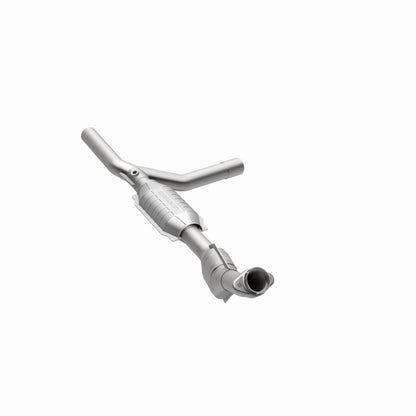 MagnaFlow Direct Fit Catalytic Converter 97-99 E-150/250 4.6L P/S