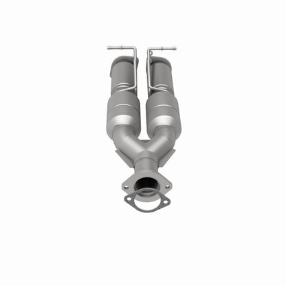 MagnaFlow Direct Fit Catalytic Converter 05-11 Volvo XC90 4.4L