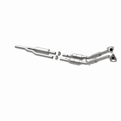 MagnaFlow Direct Fit Catalytic Converter TT QUATTRO-08 3.2L OEM