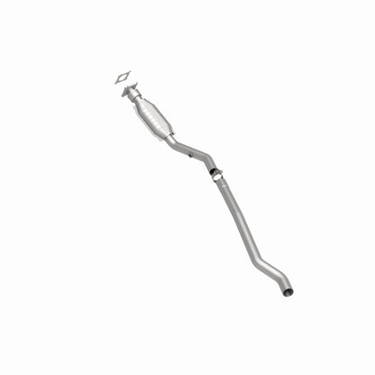MagnaFlow Direct Fit Catalytic Converter 96-98 Caravan-Voyager 3.3L/