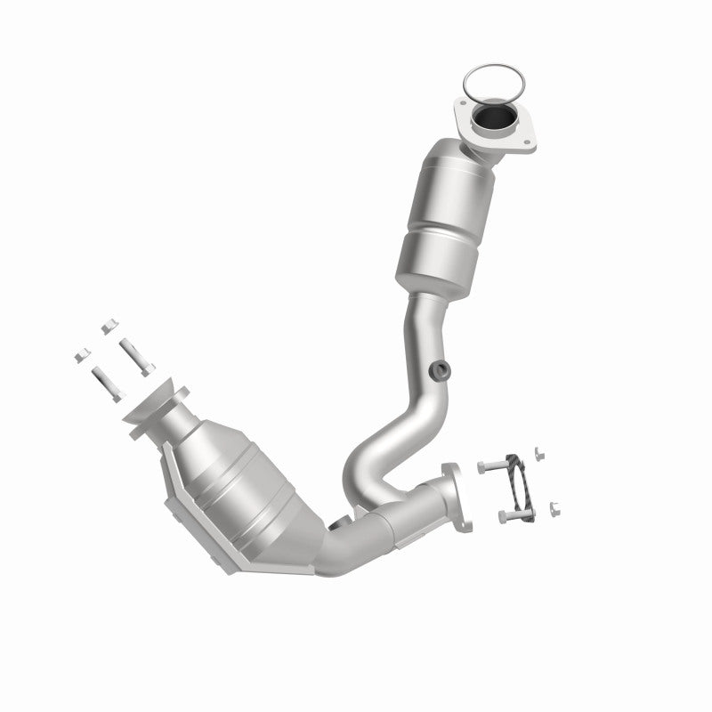MagnaFlow Direct Fit Catalytic Converter 00-03 Ford Taurus 3.0 Front