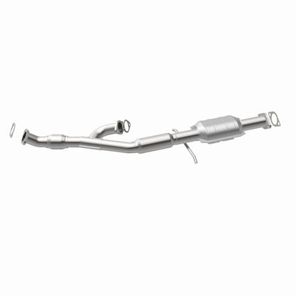 MagnaFlow Direct Fit Catalytic Converter 02-05 Hyundai Sonata 2.7L