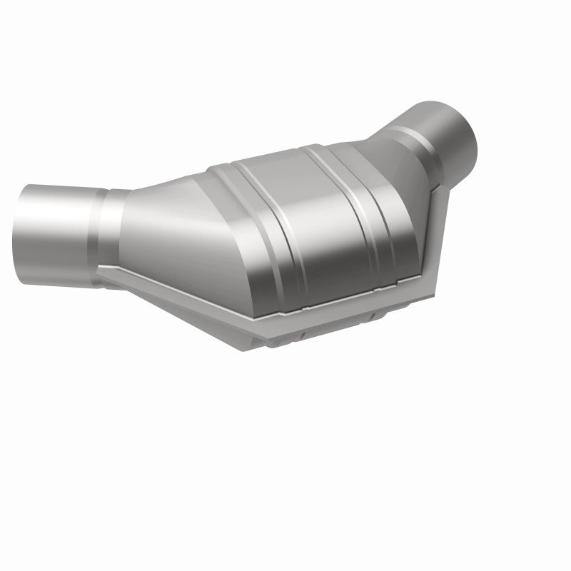 MagnaFlow Universal Catalytic Converter 2.50inch Angled In/Out FED