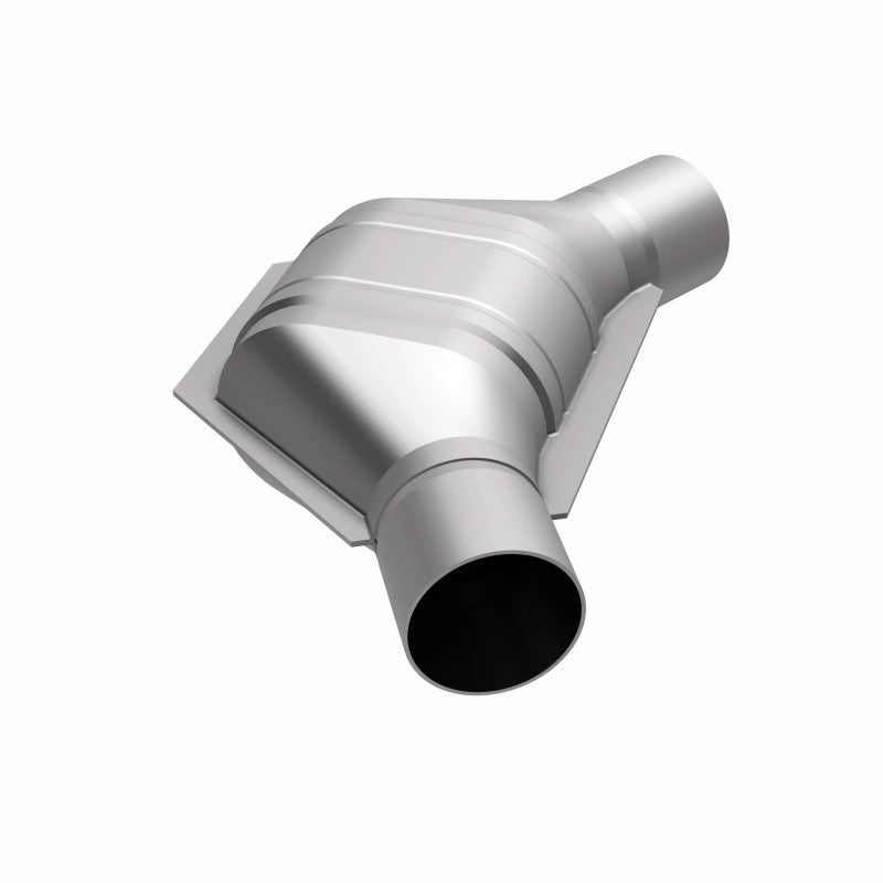 MagnaFlow Universal Catalytic Converter 2.25 Angled In/Out