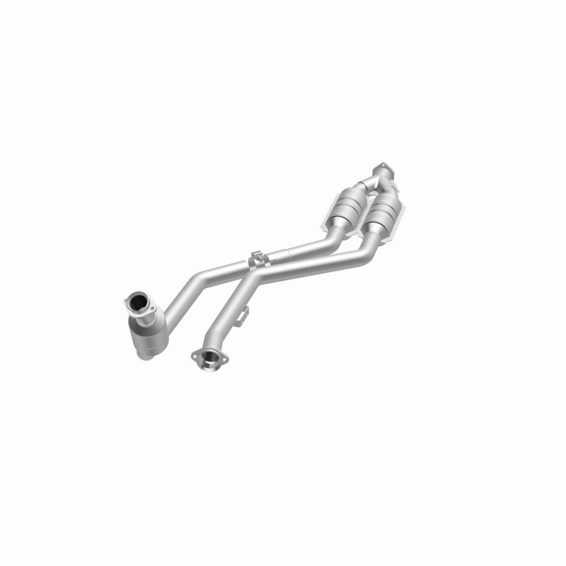 MagnaFlow Direct Fit Catalytic Converter 99-00 Mercedes CLK320 3.2L