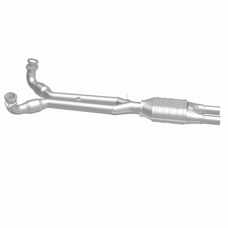 MagnaFlow Direct Fit Catalytic Converter 81-86 Alfa Romeo GTV6 2.5L