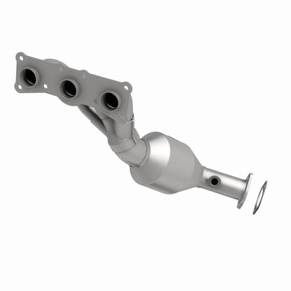 MagnaFlow Direct Fit Catalytic Converter BMW 5 06-07 Rear OEM