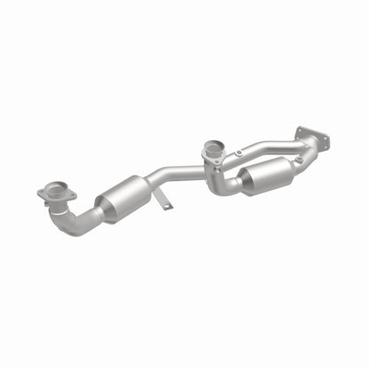 MagnaFlow Direct Fit Catalytic Converter 99-00 Windstar 3.0L V6