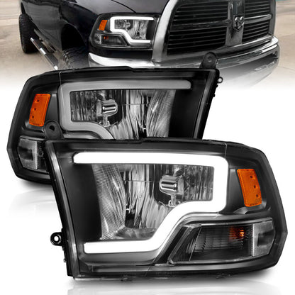 ANZO 2009-2018 Dodge Ram 1500 Faros delanteros de cristal con barra de luz carcasa negra