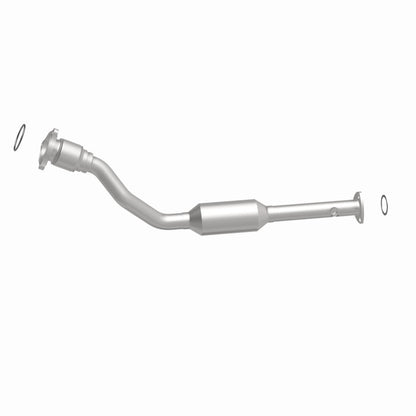 MagnaFlow Direct Fit Catalytic Converter 99-02 GM Alero/Sunfire 2.4L