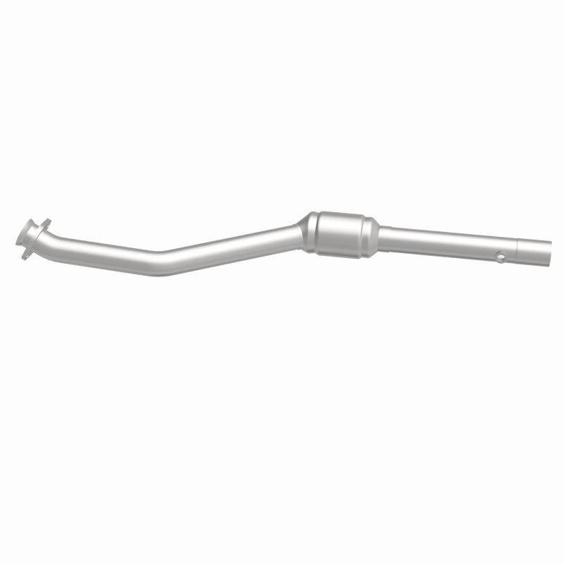 MagnaFlow Direct Fit Catalytic Converter 99-00 BMW 540i 4.4L DS Rear