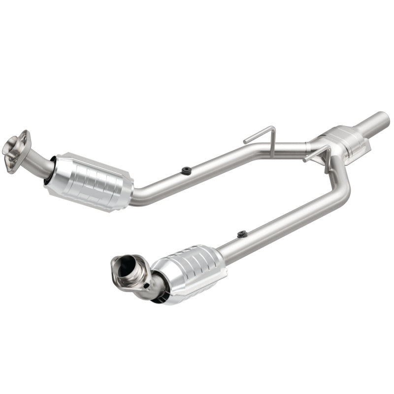 MagnaFlow Direct Fit Catalytic Converter 96-97 Mercury Cougar 3.8L