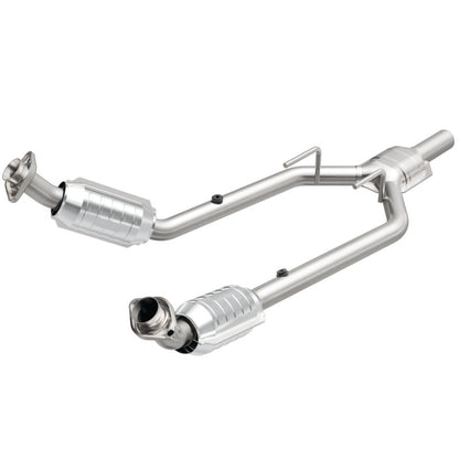 MagnaFlow Direct Fit Catalytic Converter 96-97 Mercury Cougar 3.8L
