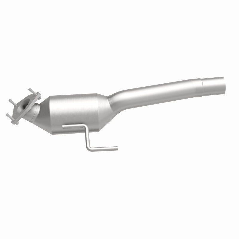 MagnaFlow Direct Fit Catalytic Converter 04-07 VW Touareg 4.2L Passenger Side