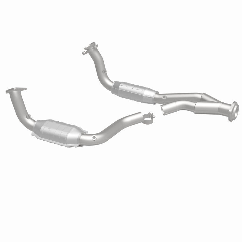 MagnaFlow Direct Fit Catalytic Converter 03-06 Chevy SSR 5.3/6.0 OEM