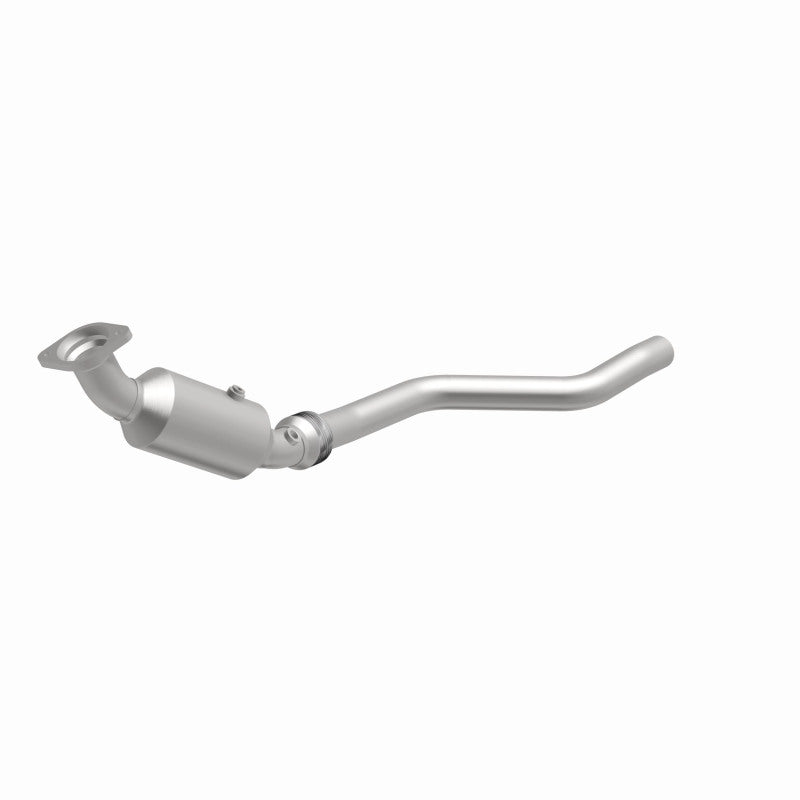 MagnaFlow Direct Fit Catalytic Converter 05-06 300/Magnum 5. OEM