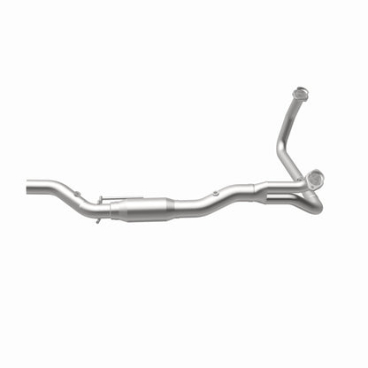 MagnaFlow Direct Fit Catalytic Converter 2002 Dodge Ram 1500 Van 3.9
