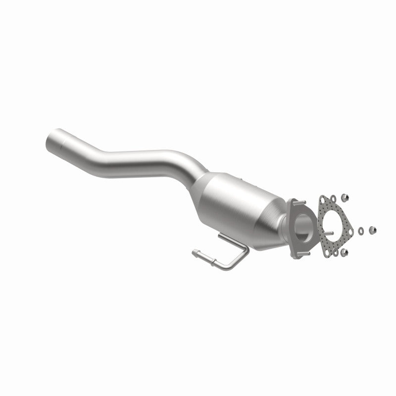 MagnaFlow Direct Fit Catalytic Converter 04-06 Porsche Cayenne 3.2L