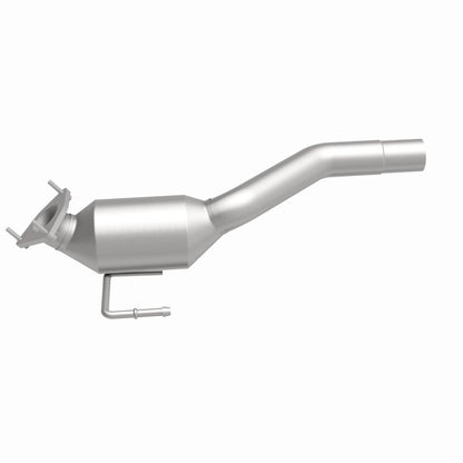 MagnaFlow Direct Fit Catalytic Converter 04-07 VW Touareg 4.2L Driver Side