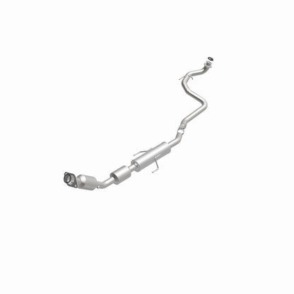 MagnaFlow Direct Fit Catalytic Converter 07-11 Toyota Yaris 1.5L Underbody