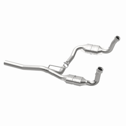 MagnaFlow Direct Fit Catalytic Converter 2009-2012 Dodge Nitro 3.7L Underbody