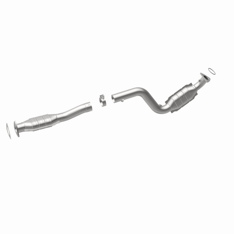 MagnaFlow Direct Fit Catalytic Converter 03-05 Express 2500 4.8L Passenger Side