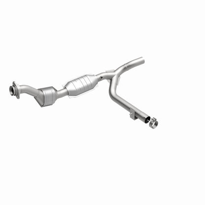 MagnaFlow Direct Fit Catalytic Converter 99 Ford F-150 4.6L