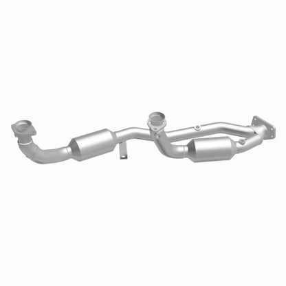 MagnaFlow Direct Fit Catalytic Converter 99-00 Windstar 3.0L V6