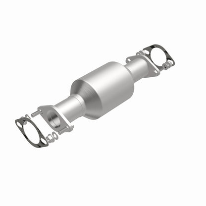 MagnaFlow Direct Fit Catalytic Converter 03-06 Kia Sorento 3.5L rear