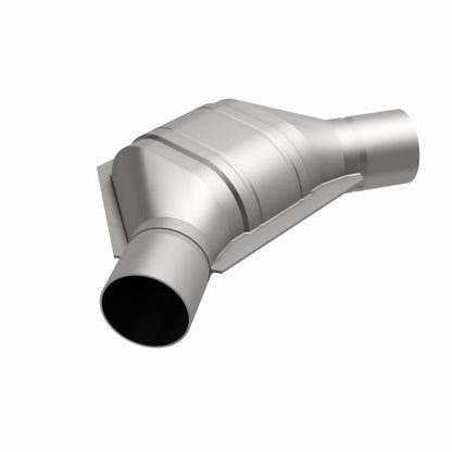 MagnaFlow Universal Catalytic Converter 2.50inch Angled In/Out FED