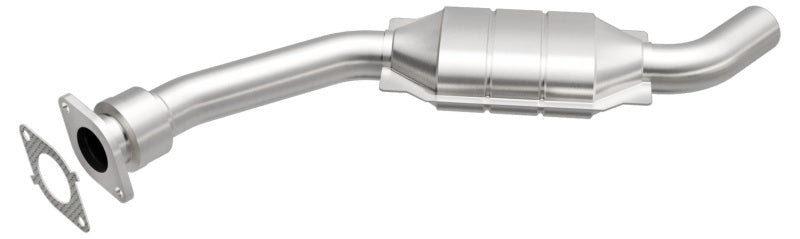 MagnaFlow Direct Fit Catalytic Converter 04-05 Ford Tauras 3.0L