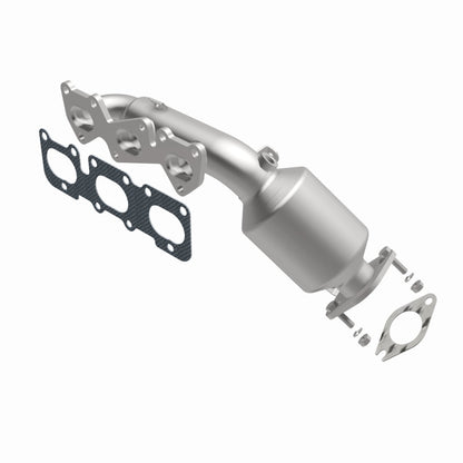 MagnaFlow Direct Fit Catalytic Converter 11-14 Hyundai Genesis V6-3.8L
