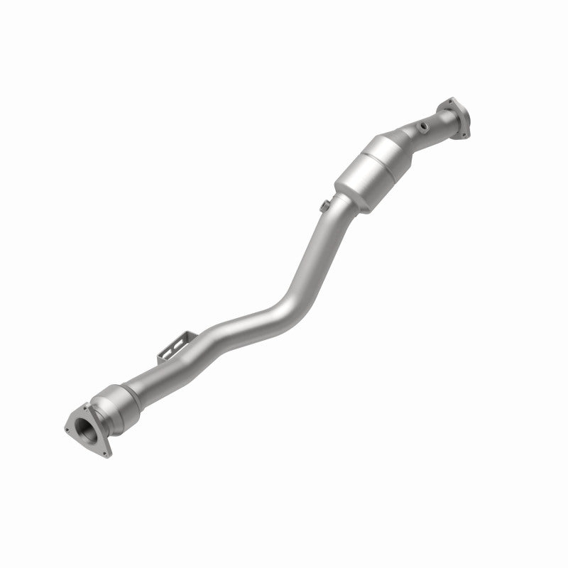 MagnaFlow Direct Fit Catalytic Converter 04-06 VW Phaeton 4.2L Passenger Side Front