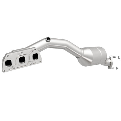 MagnaFlow Direct Fit Catalytic Converter 05-09 Audi A8 6.0L