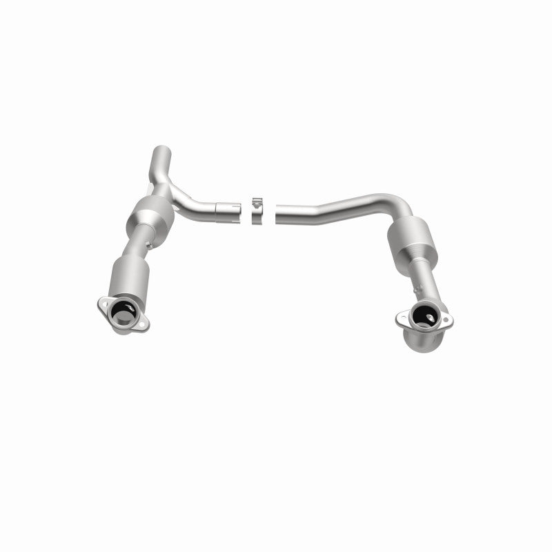 MagnaFlow Direct Fit Catalytic Converter 2008+ Ford E-150 4.6L