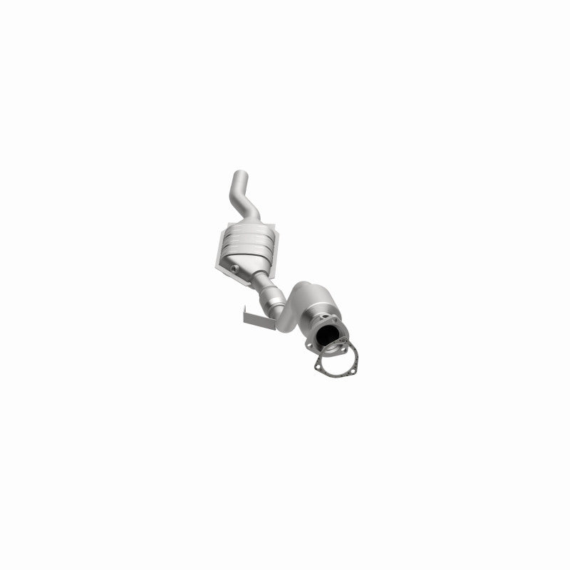 MagnaFlow Direct Fit Catalytic Converter 03 Volkswagen Passat 2.8L