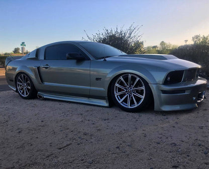 KBD - Ford Mustang 2005-2009 Eleanor Style Kit de cuerpo completo de poliuretano de 4 piezas (37-2028)