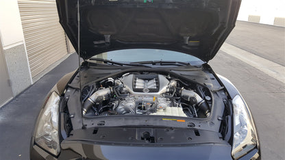 P2M - AMORTIGUADOR DE CAPÓ DE MOTOR SERIE NEGRA NISSAN R35 GTR (P2-BHDR35-TP)