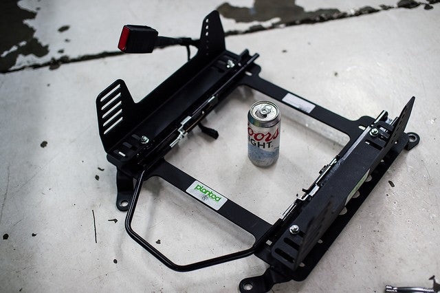Planted Seat Bracket - FORD MUSTANG (2015+)
