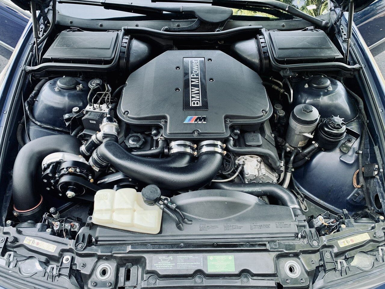 ESS Tuning - Sistema de supercargador BMW E39 M5 G1 (ESS-S62G1)