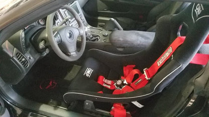 Suporte de assento plantado - CHEVROLET CORVETTE [C6/C7 CHASSIS EXCLUINDO ZR1] (2005-2019) *ABA DO CINTO DE SEGURANÇA APENAS NO LADO INTERNO