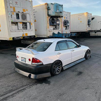 KBD - Lexus IS300 2000-2005 Bsport Estilo 2 peças saias laterais de poliuretano (37-6813)