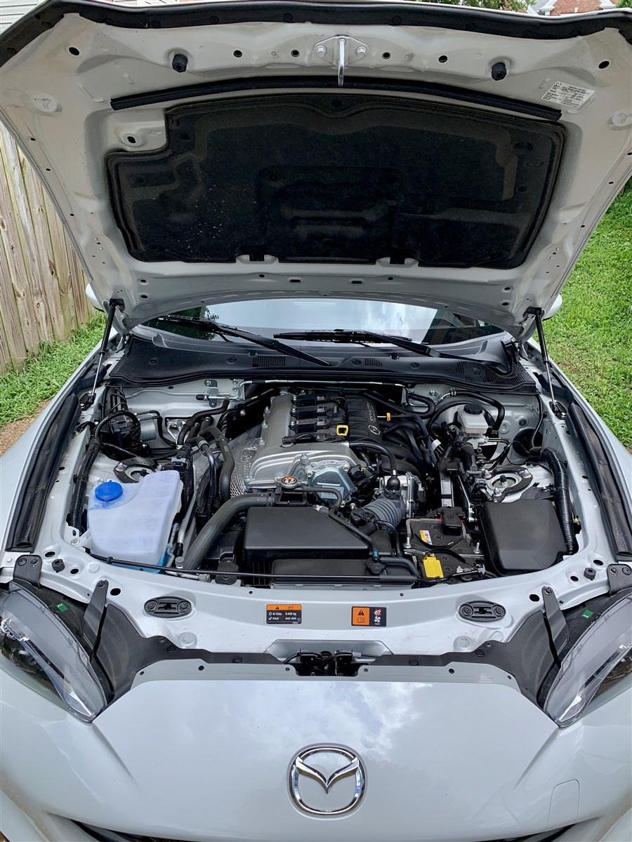 P2M - MAZDA MIATA (ND) 2016+ AMORTECEDOR DO CAPOT DO MOTOR DE CARBONO (P2-CHDNDMX5-TP)