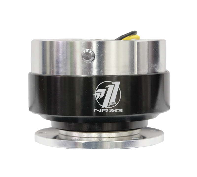 NRG - Quick Release Gen 1.5 - Silver Body / Black Chrome Ring (SRK-100BC)