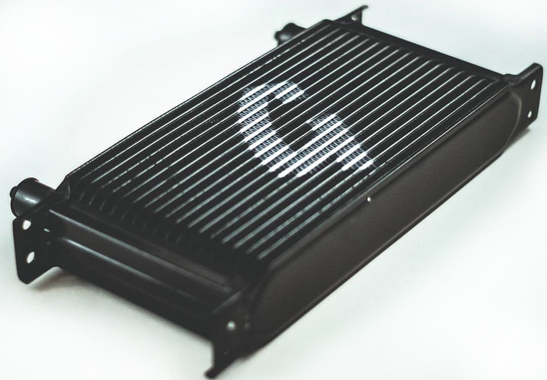 Grassroots Performance - UNIVERSAL 19-ROW OIL COOLER